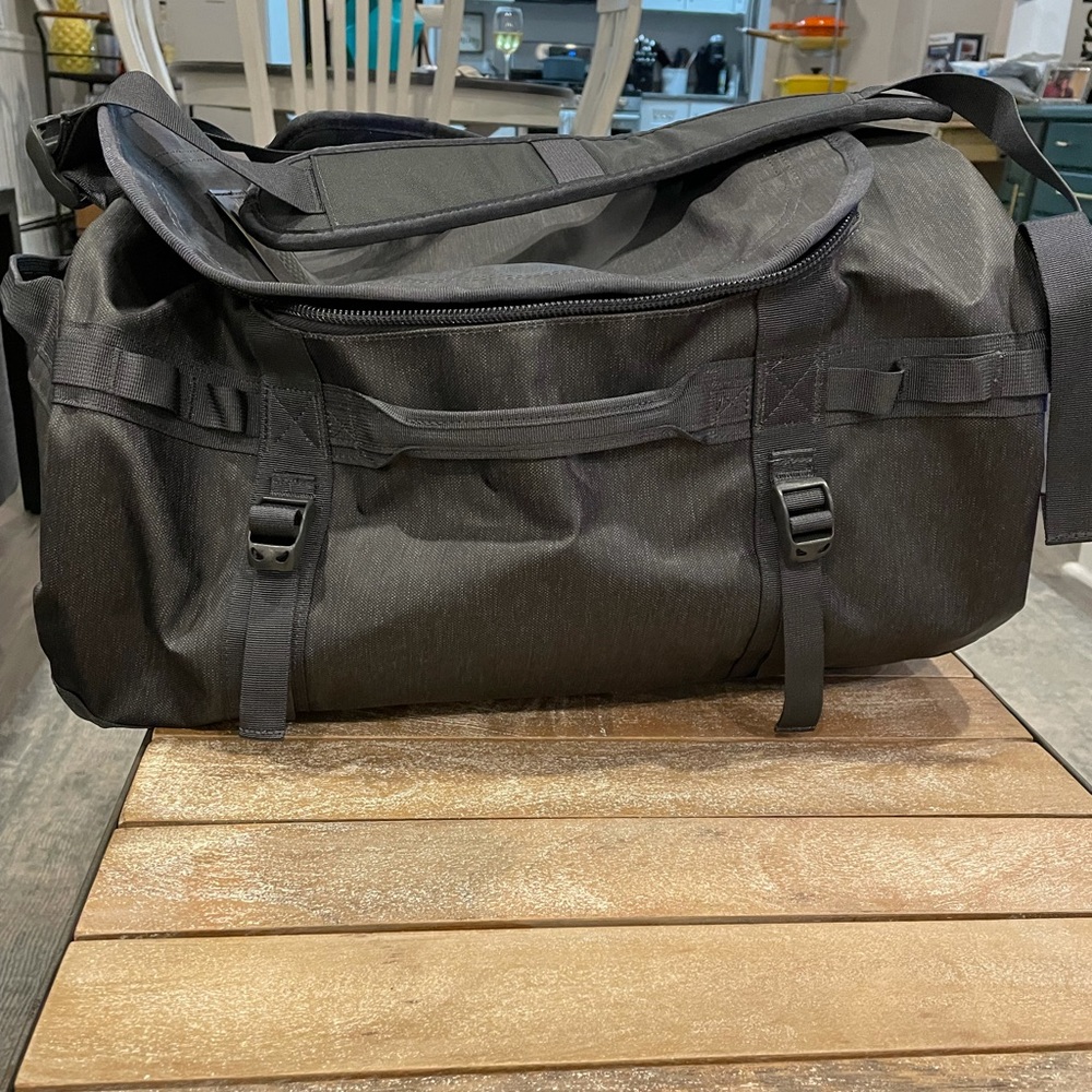 North face base camp duffel- small